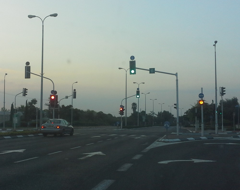 Особенности дорожного движения в Израиле